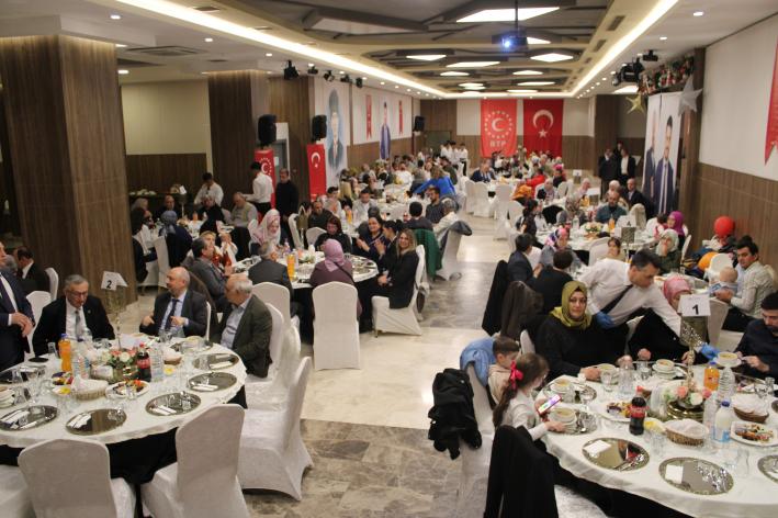 BTP İzmir il başkanlığının düzenlediği iftar programı